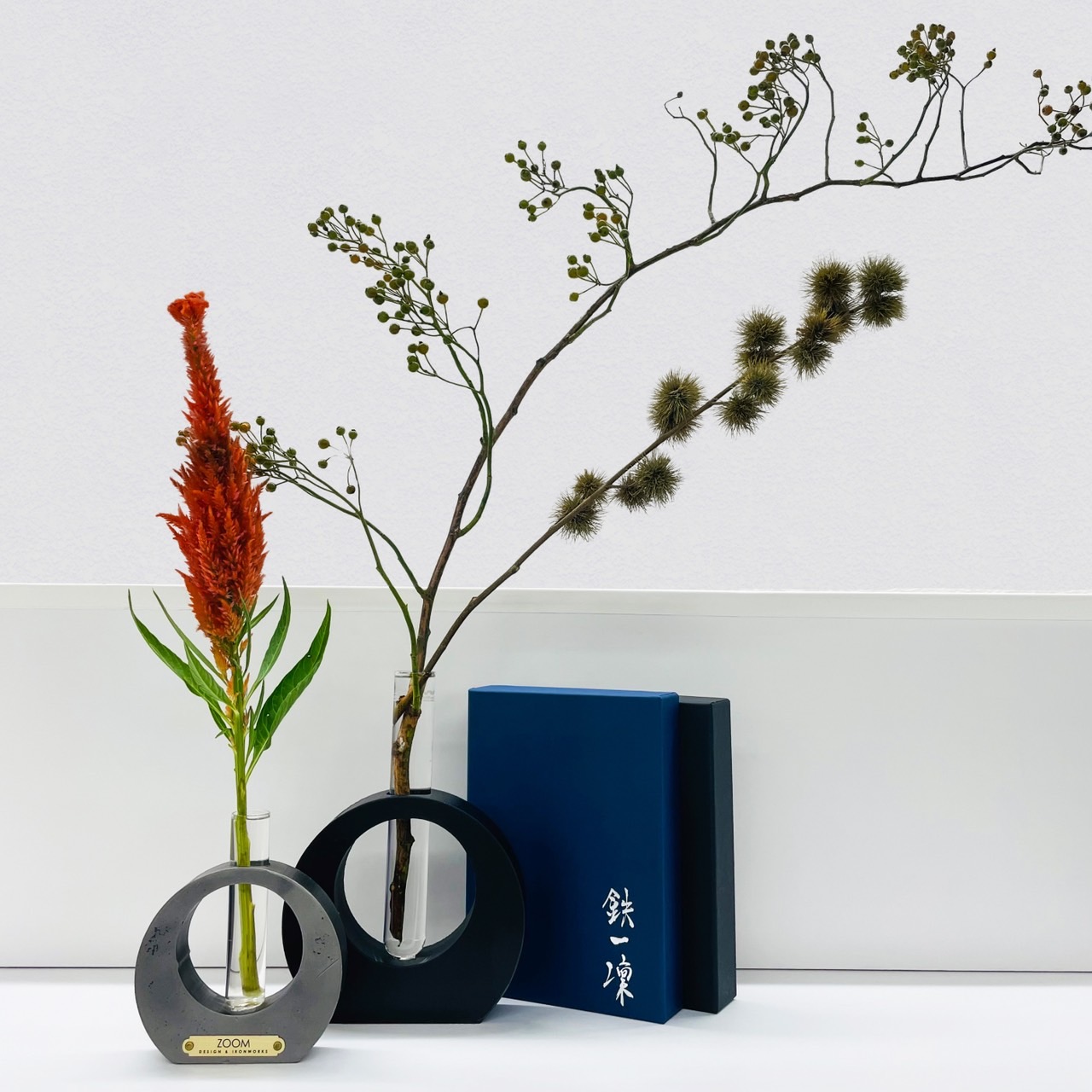 鉄花器 受賞.jpg